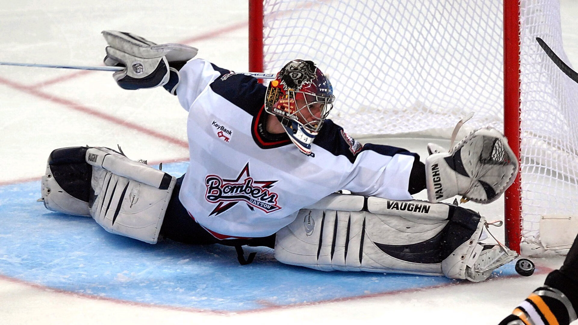 鏖战斯德哥尔摩，波尔一瞬高光，照亮日本队坚韧之路